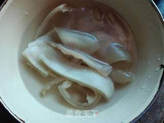 猪皮冻的做法步骤:2