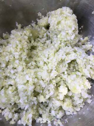 三鲜饺子的做法步骤:11