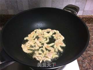 红椒木耳炒鸡丝的做法步骤:6