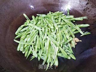 油渣炒四季豆的做法步骤:8
