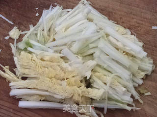 五花肉白菜拌面的做法步骤:3