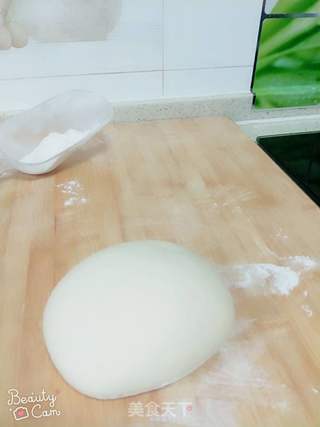 牛奶绣球馒头的做法步骤:3