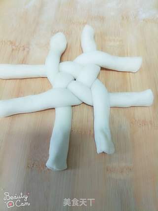 牛奶绣球馒头的做法步骤:6