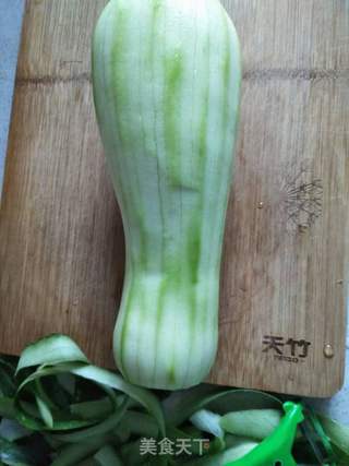 羊肉冬瓜玉米面蒸饺的做法步骤:2