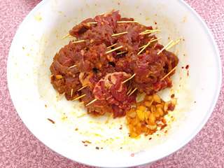 牙签牛肉的做法步骤:7