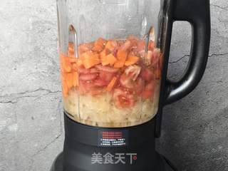 胡萝卜番茄银耳露的做法步骤:4