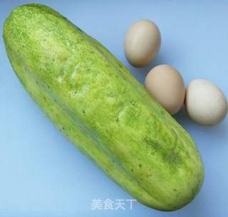 “ 家常菜 ”老黄瓜炒鸡蛋的做法步骤：2