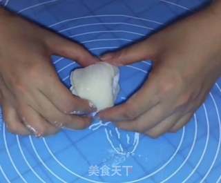 玫瑰鲜肉煎饺的做法步骤:8