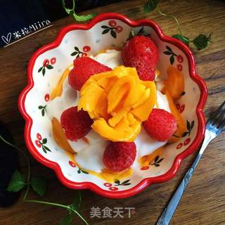 冻水果拌酸奶的做法步骤:8