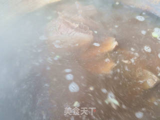 牛肉面的做法步骤:2