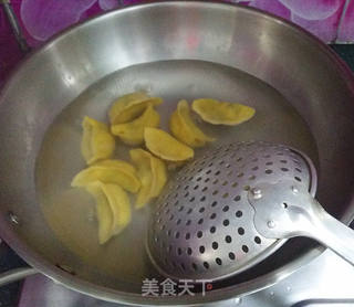 马兰头猪肉南瓜饺的做法步骤:13