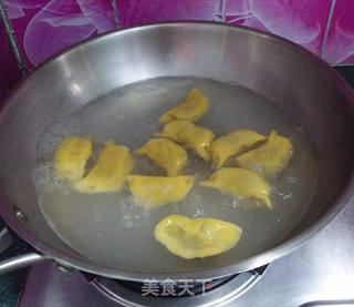 马兰头猪肉南瓜饺的做法步骤:15