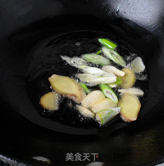油烹活虾的做法步骤:4