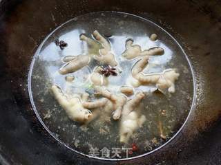 酸辣凉拌鸡爪的做法步骤:3