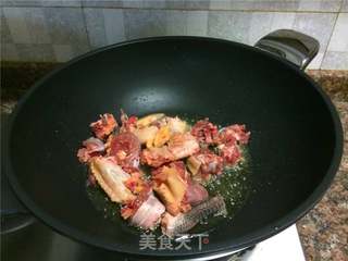 农家烧土鸡的做法步骤:4