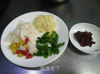 酸辣花蛤的做法步骤:2