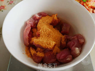 蜜汁烤肉披萨的做法步骤:3