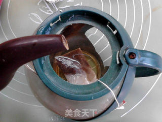 简易荔枝风味水果茶的做法步骤：4