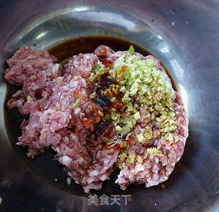 三鲜饺子的做法步骤:5