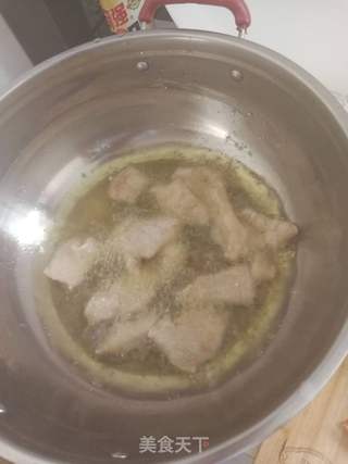 锅包肉的做法步骤:4