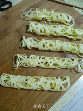鸟巢鸡蛋饼的做法步骤:13
