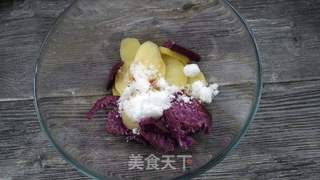 紫薯土豆泥花卷的做法步骤:3