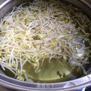 胡萝卜豆芽素拼的做法步骤:4