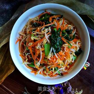 胡萝卜豆芽素拼的做法步骤:9
