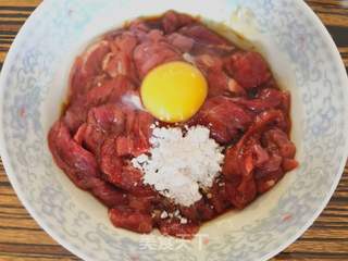 牛肉盖饭的做法步骤:3