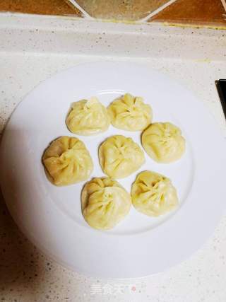 灌汤小笼包的做法步骤:7