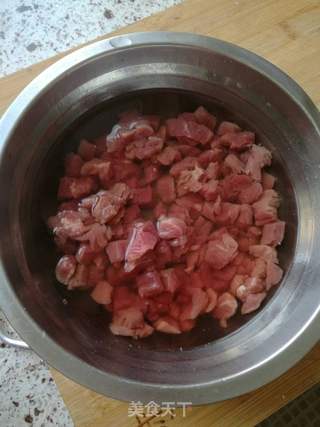 黑胡椒牛肉焖饭的做法步骤:2