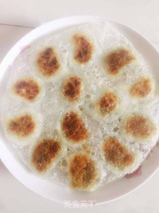 冰花煎饺的做法步骤:8