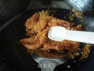 炒虾的做法步骤：11