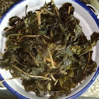 萝卜缨炖排骨的做法步骤:7