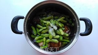 盐水毛豆煮芋艿的做法步骤：6