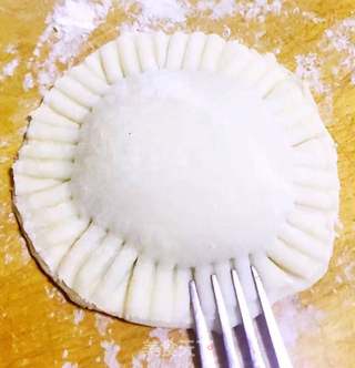 太阳煎饺的做法步骤:7