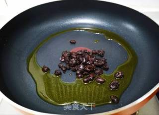 豉香螺旋意面的做法步骤:6