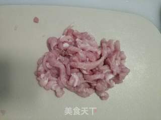 芹菜猪肉水饺的做法步骤:2