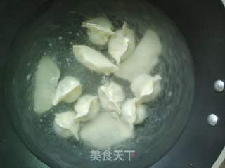 芹菜猪肉水饺的做法步骤:17