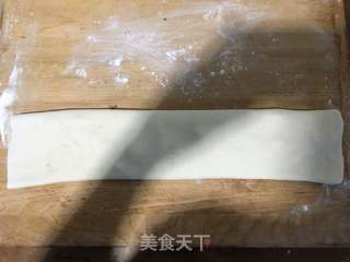 蛋煎花卷的做法步骤:5