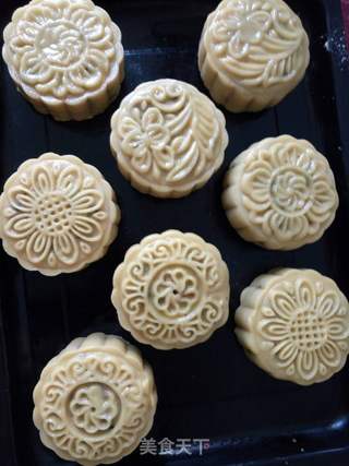 老五仁月饼的做法步骤:8