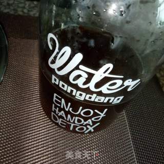 红糖糍粑,槐花糯米糕的做法步骤:2