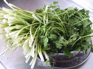 香菜菌菇馅水饺的做法步骤:3