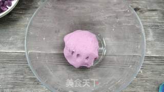 紫薯椰蓉月饼的做法步骤:3