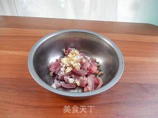 #下饭菜#洋葱胡萝卜丝炒肉的做法步骤:3