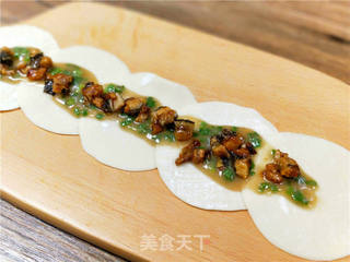 进阶版鳗鱼葱油饼的做法步骤:8
