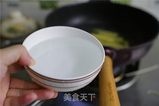 牛肉丸土豆馄饨汤面的做法步骤:3