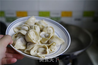 牛肉丸土豆馄饨汤面的做法步骤:7
