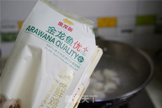 牛肉丸土豆馄饨汤面的做法步骤:8