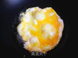 鸡蛋炝锅面的做法步骤：4